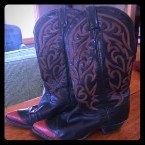 Tony Lama cowgirl boots
